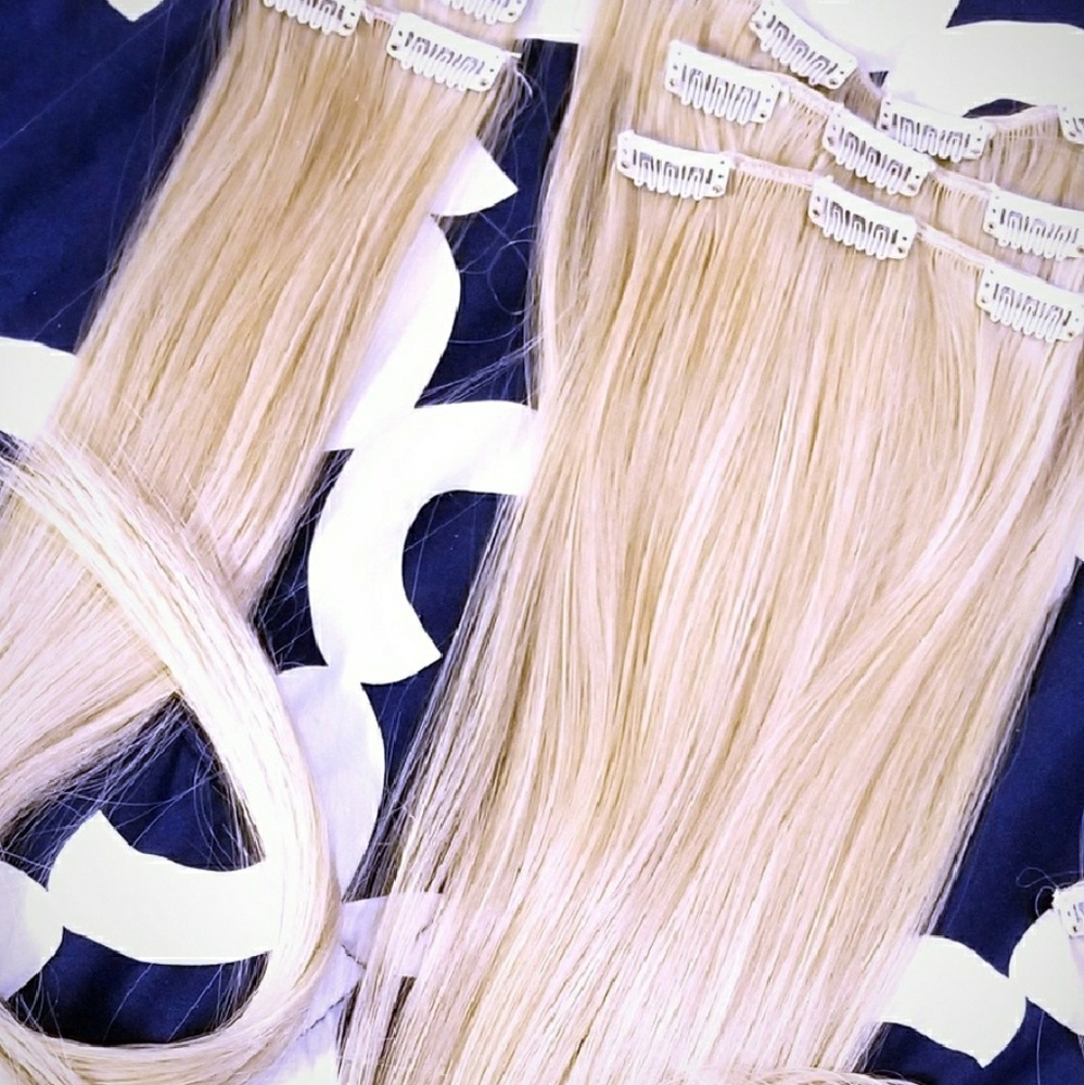 Blonde Halo Extension Clips NWT